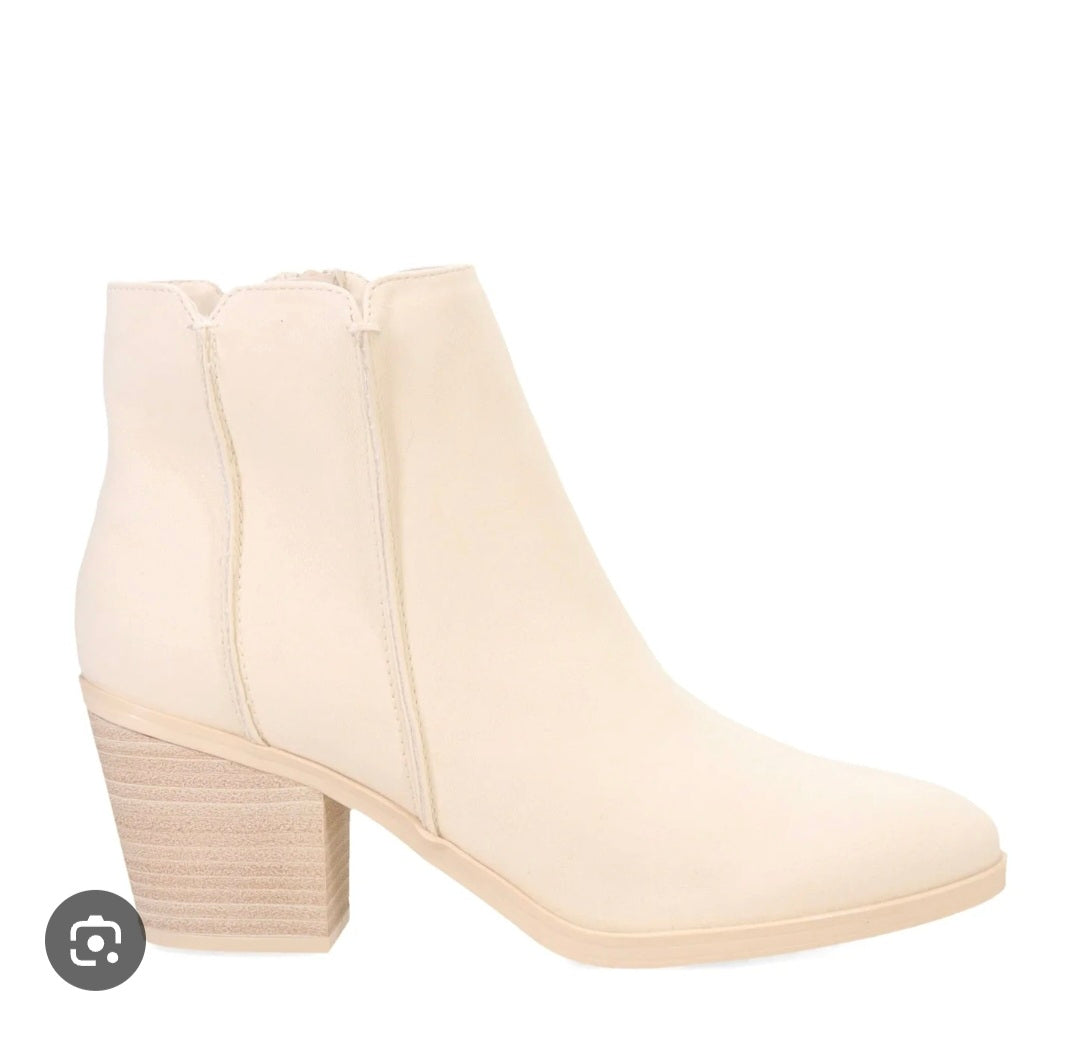 MIA Lolo Ankle Boots