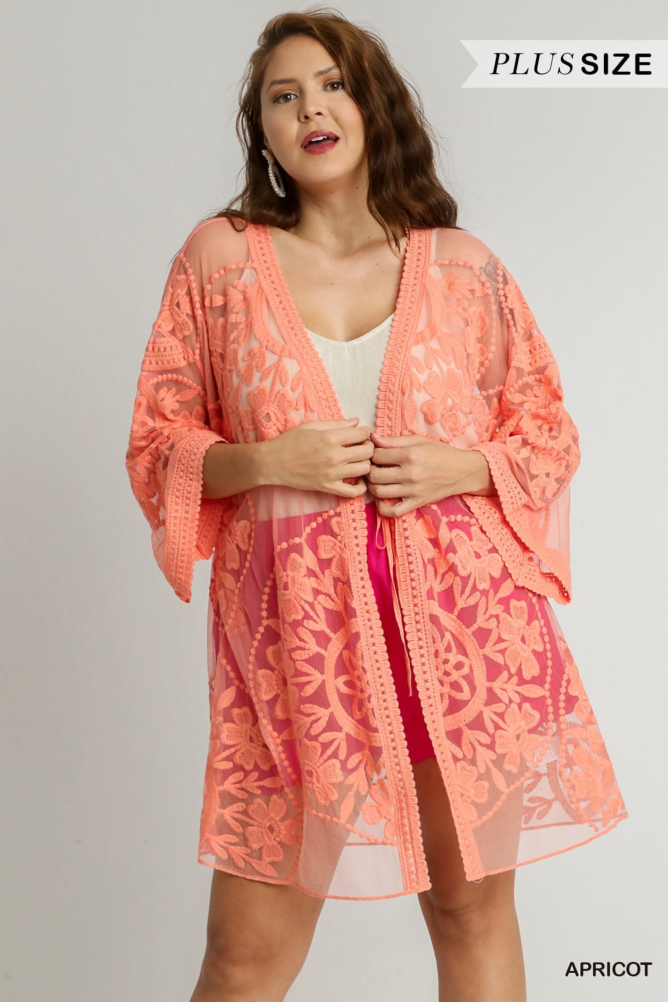 "Take Me Away" Lace Embroidered Curvy Kimono