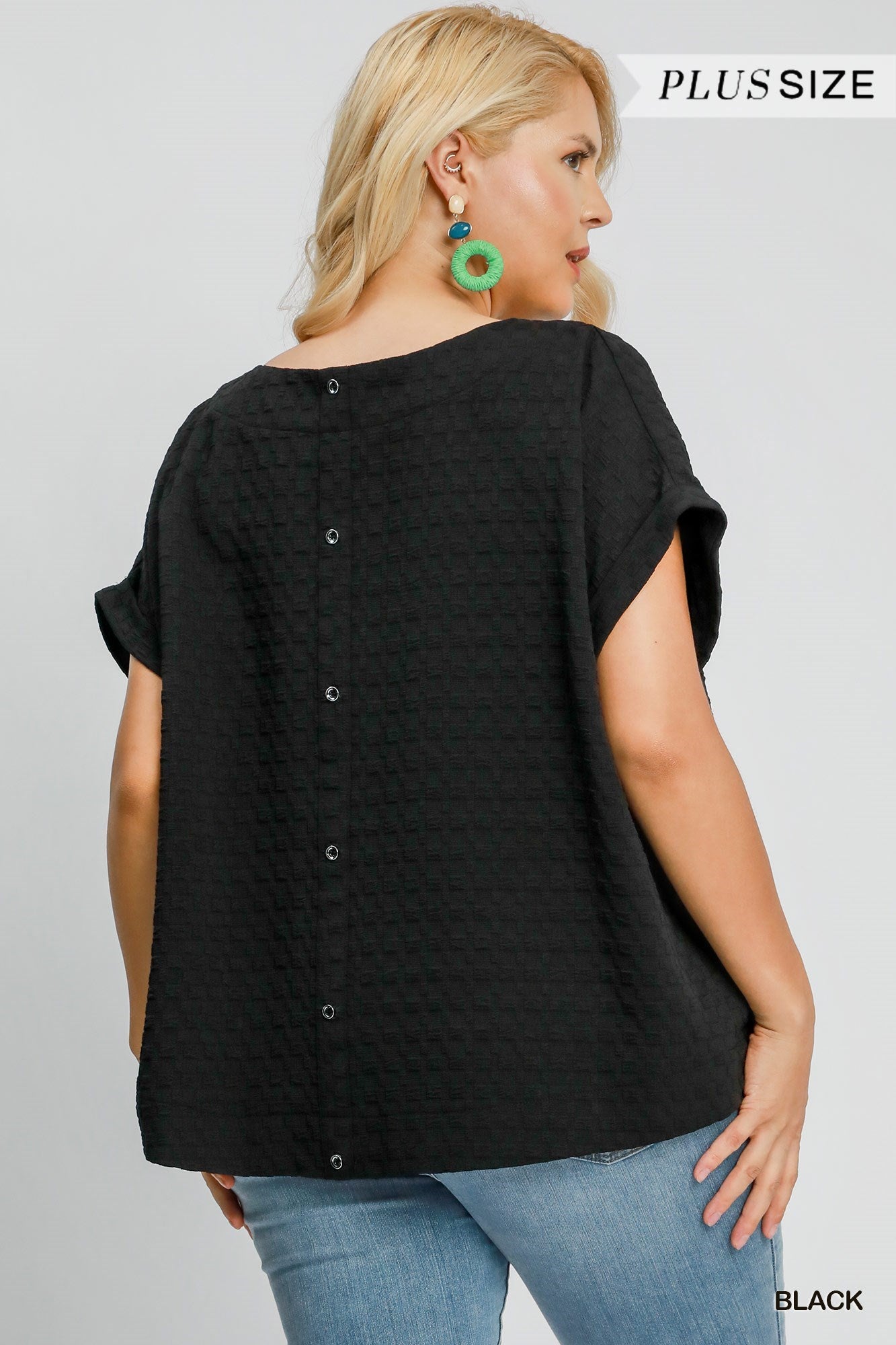 "Janelle" Back Button Curvy Top