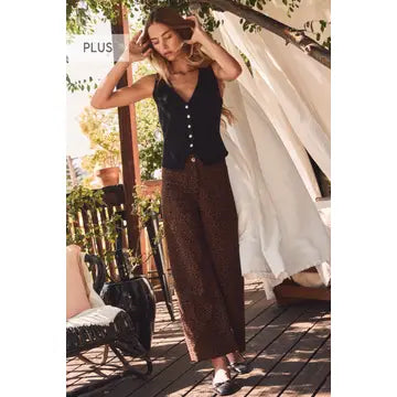 "Gwen" Curvy Leopard Pants