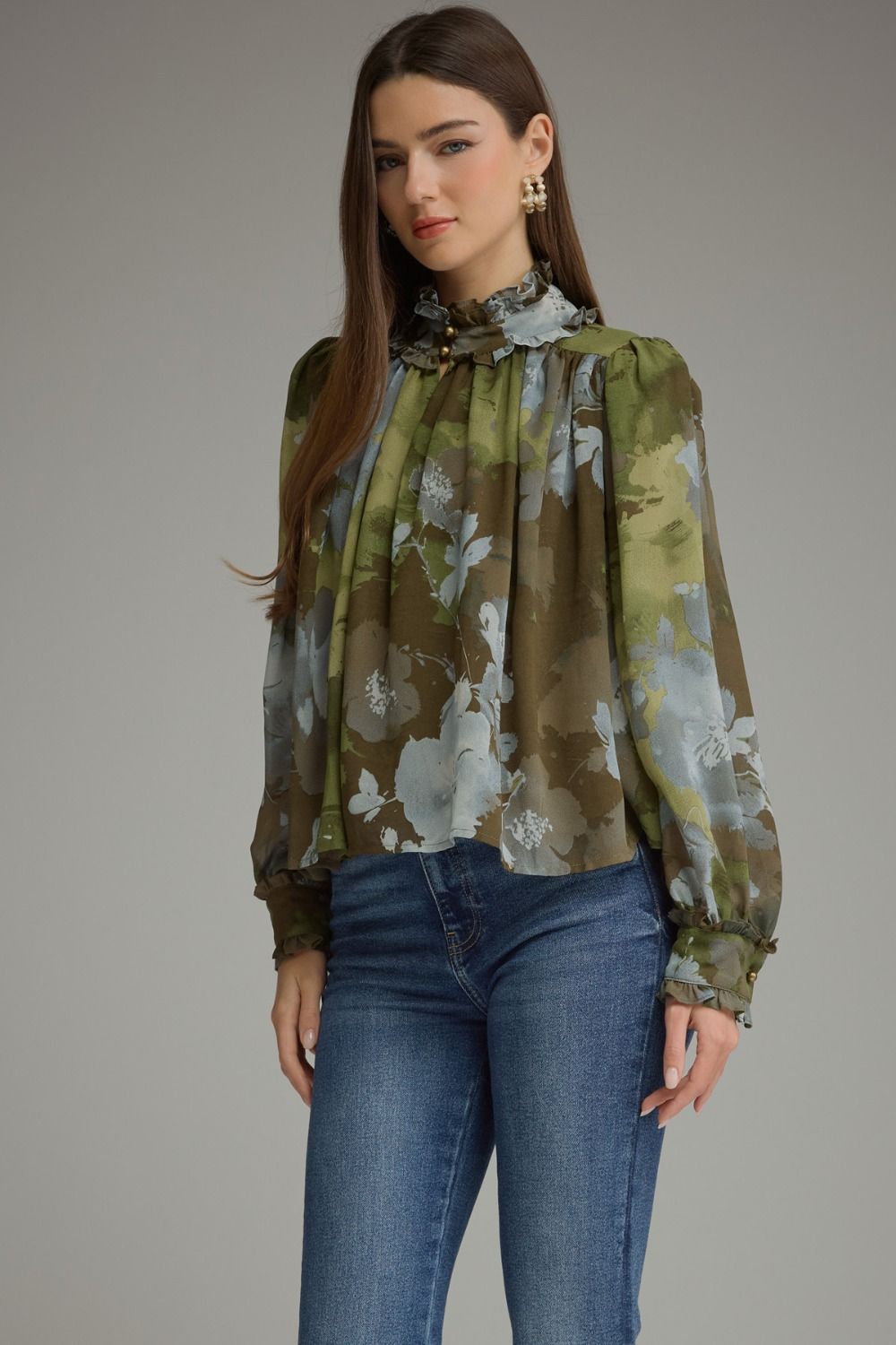 "Tiffany" Floral Ruffle Collar Blouse