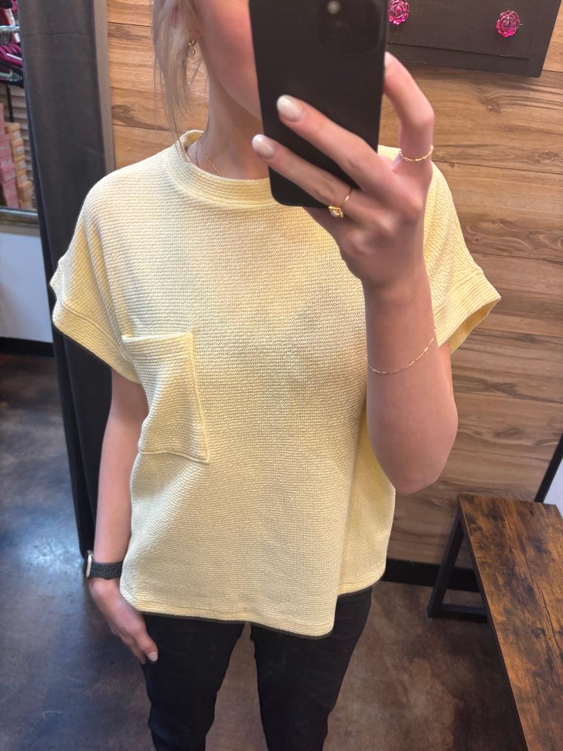 Round Neck Cloudy Knit Top