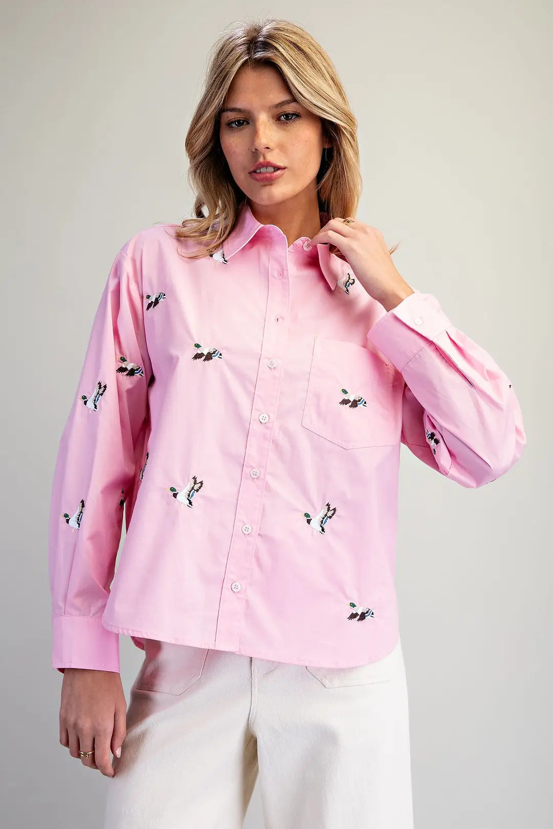 "Cierra" Embroidered Duck Button Down