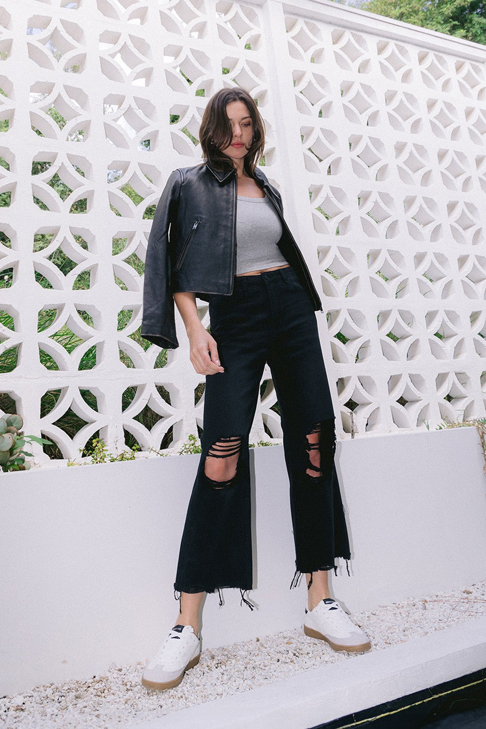 Leslie 90's Vintage Super High Rise Crop Flare Black Jeans