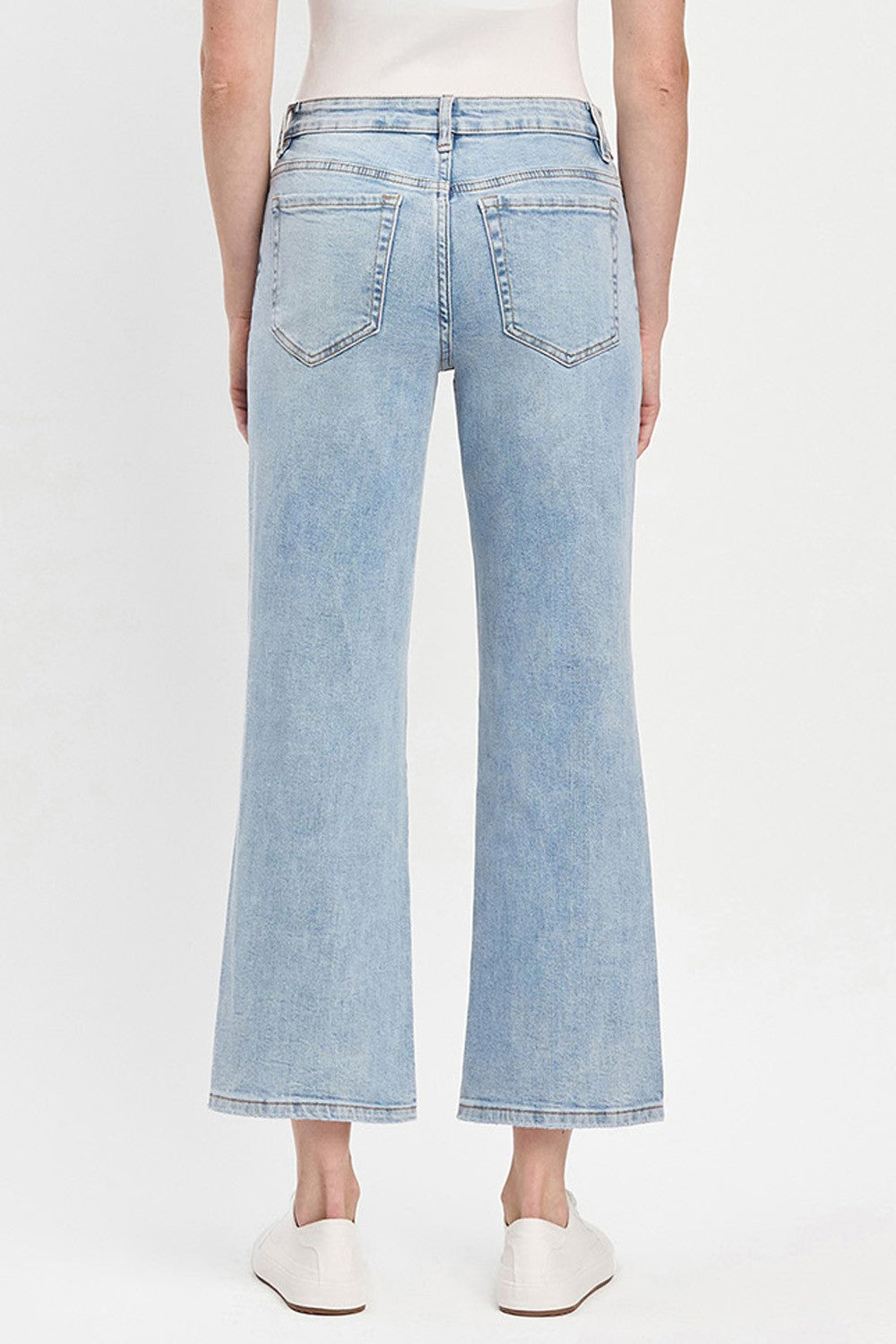 Vervet Mid Rise Light Wash Dad Jeans