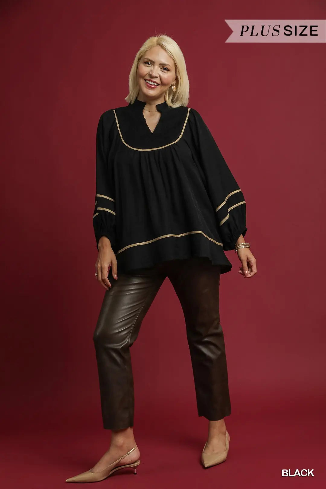 "Onyx" Curvy Black w/ Gold Trim 3/4 Sleeve Top