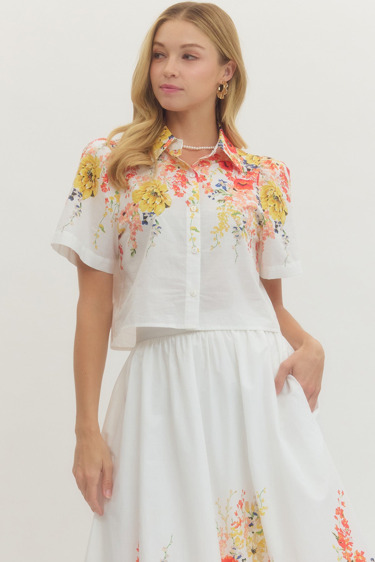 "Bree" Floral Button Up Top