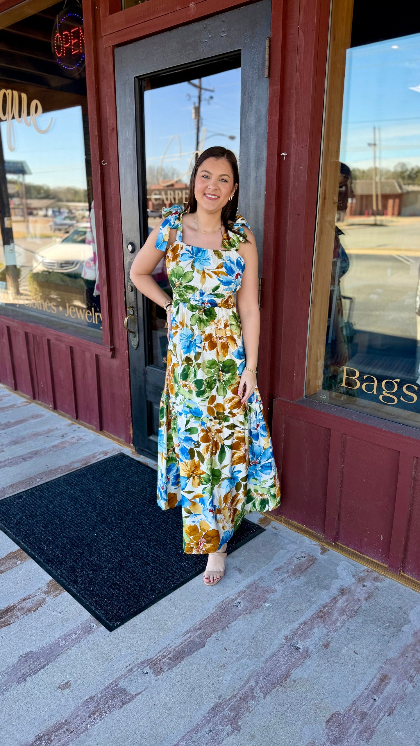 Floral Printed Tie Strap Maxi Dress