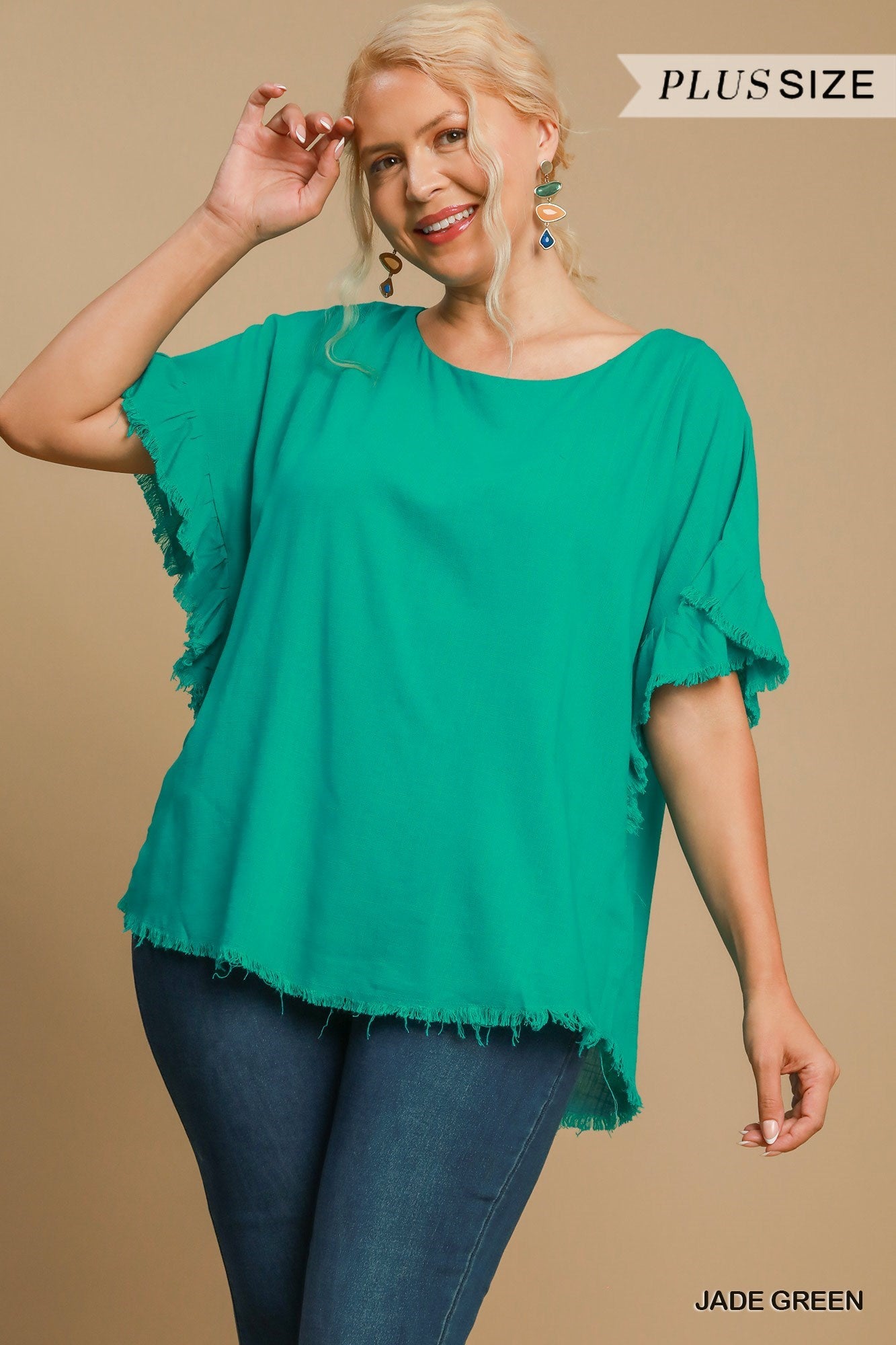 "Lynley" Jade Linen Raw Edge Curvy Top