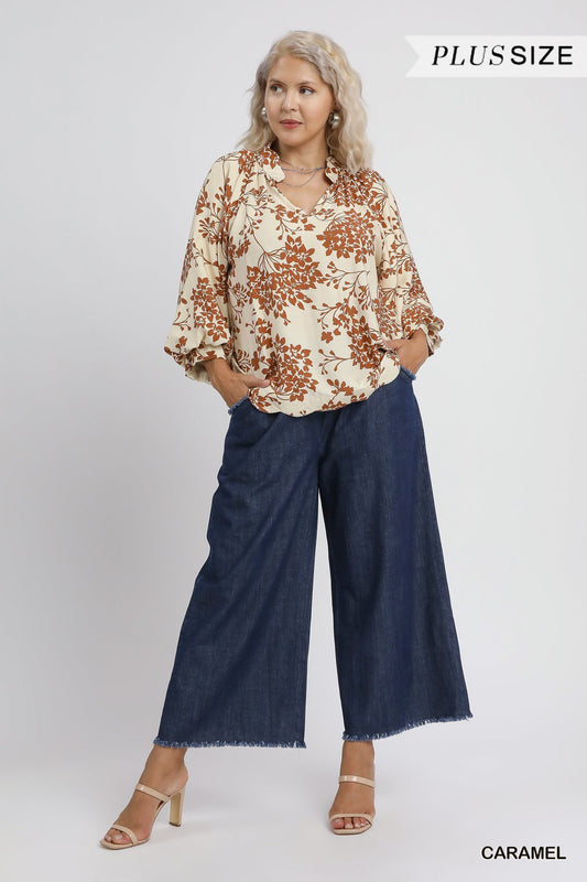 "Blondie" Floral V-neck Top (Full Run)