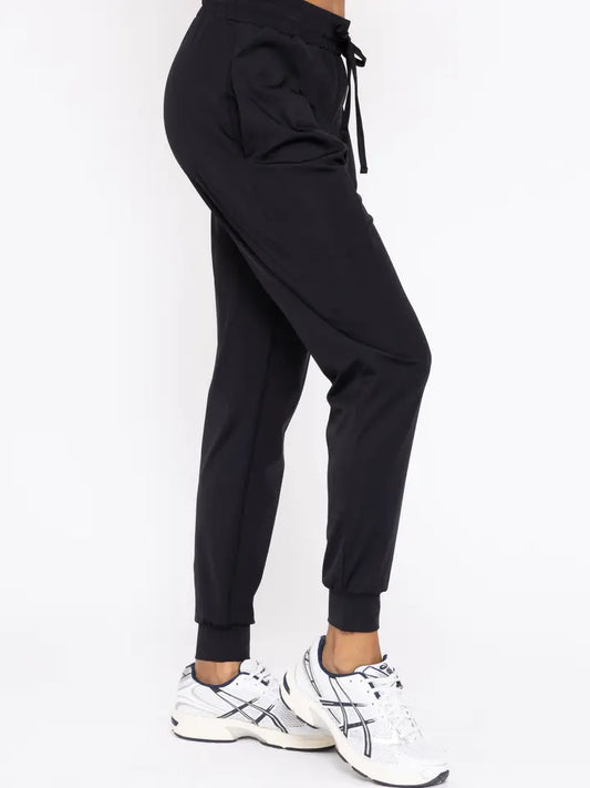 MONO B Solid Pleated Front Joggers (Black)