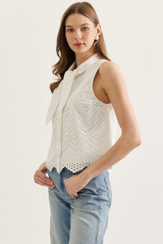 "Lorna" Sleeveless Scallop Embroidered Top